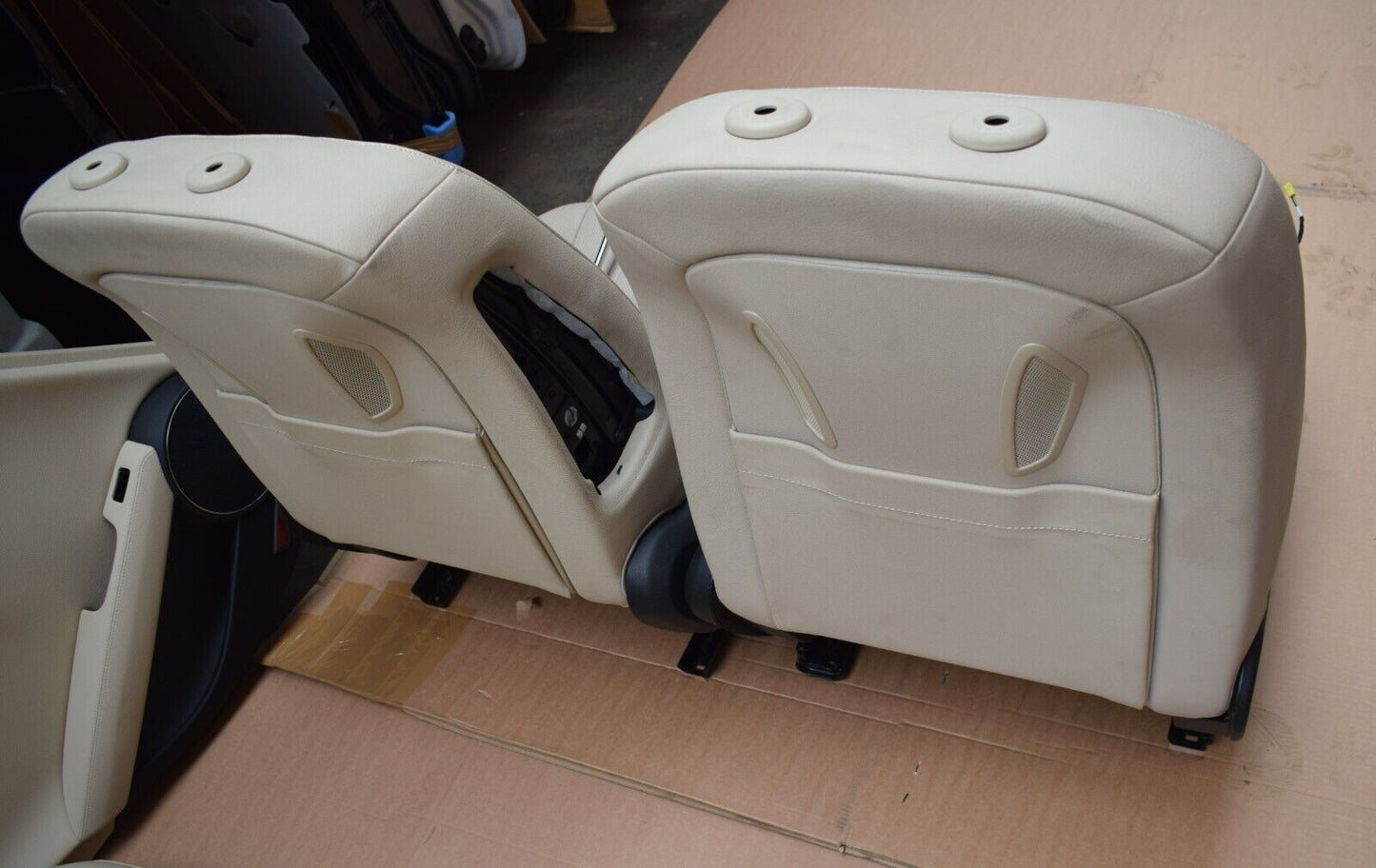 Original Mercedes w204 C Klasse Limousine Leder Innenausstattung Sitze vorne