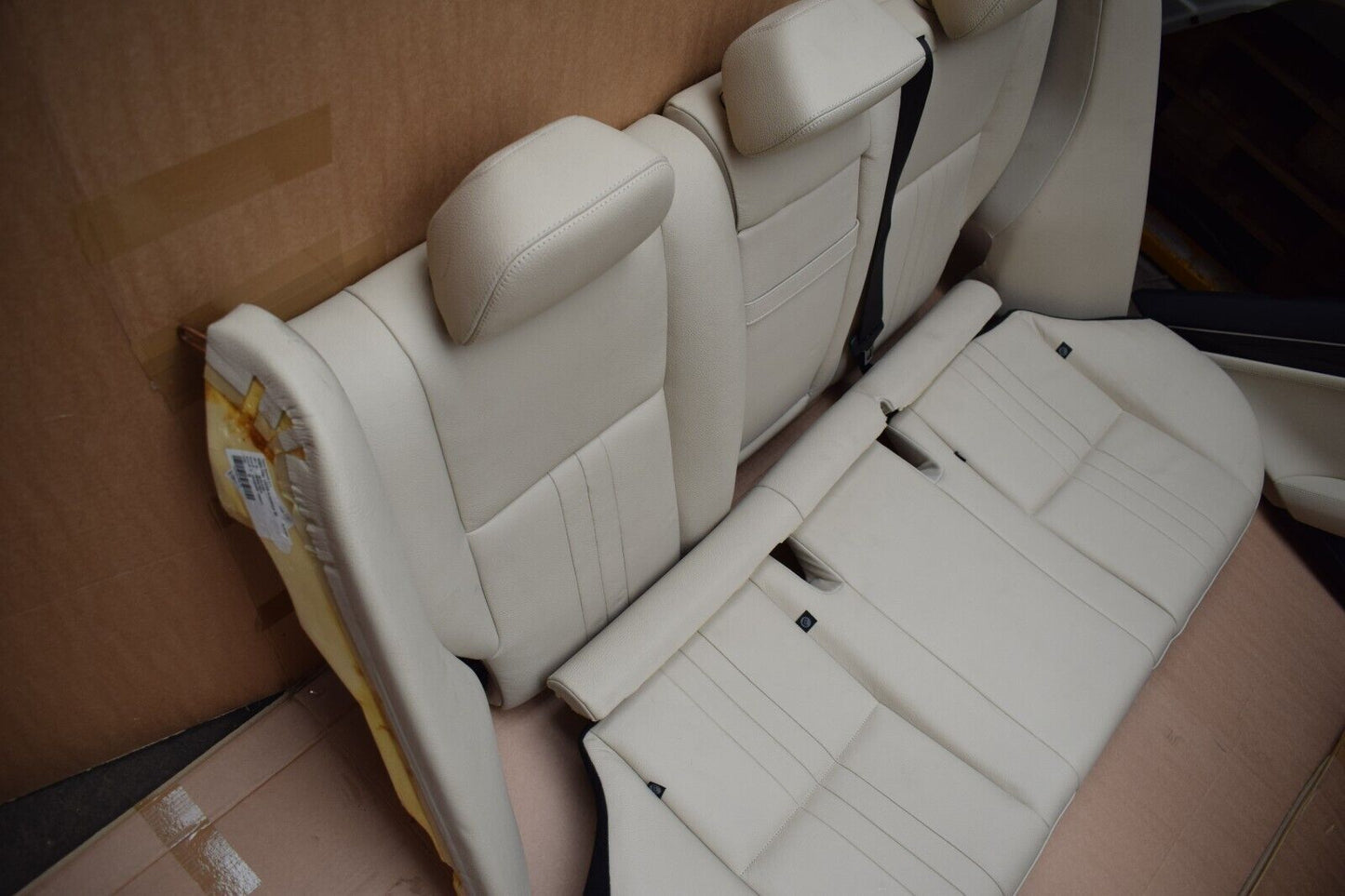 Original Mercedes w204 C Klasse Limousine Leder Innenausstattung Sitze vorne