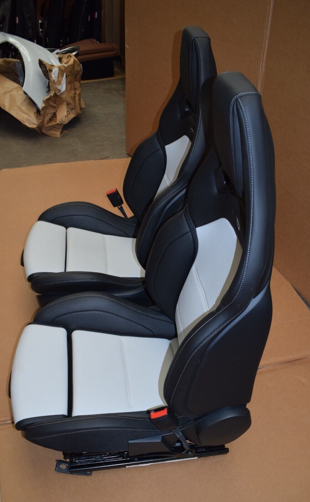 Original Mercedes w118 CLA A Klasse AMG Performance Sitze vorne
