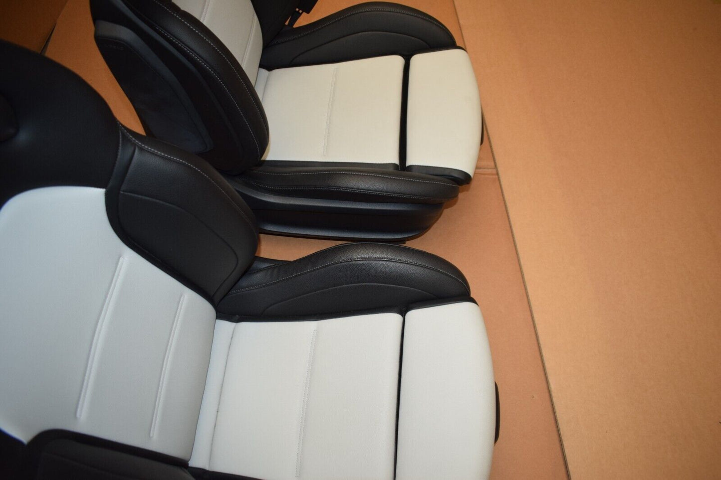 Original Mercedes w118 CLA A Klasse AMG Performance Sitze vorne