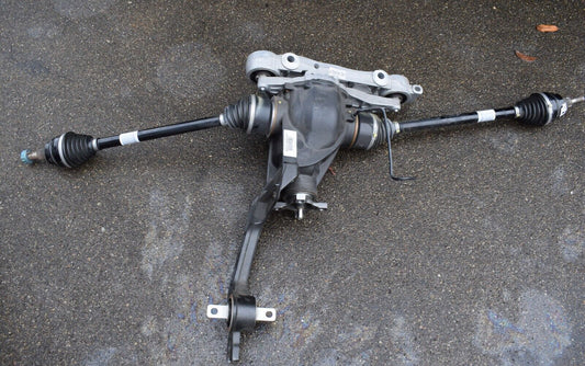 Original Mercedes w447 Vito V Klasse Differential A4473501014 mit Antriebswelle