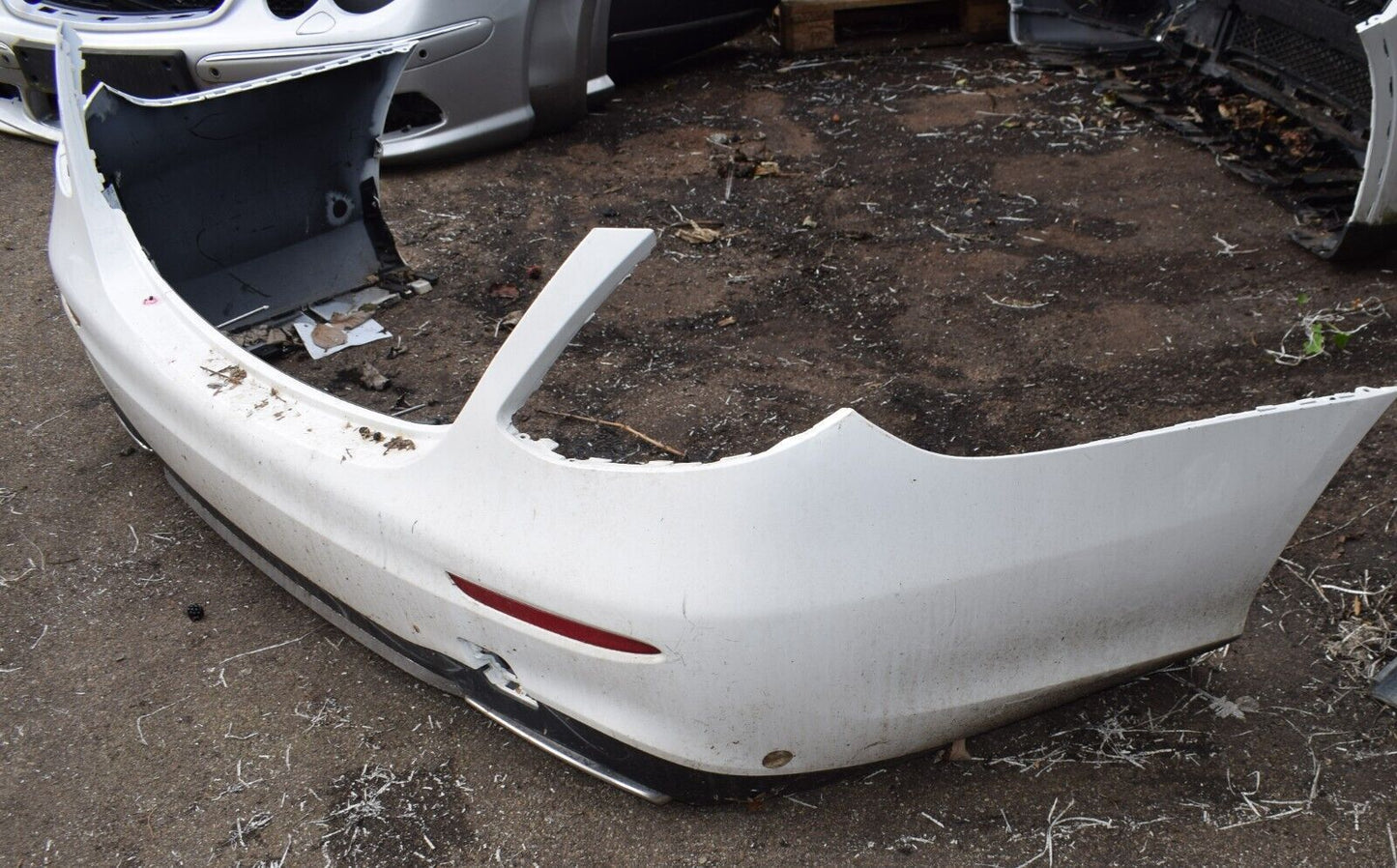 Original Mercedes Stoßstange w213 AMG Line E Klasse hinten a2138850001