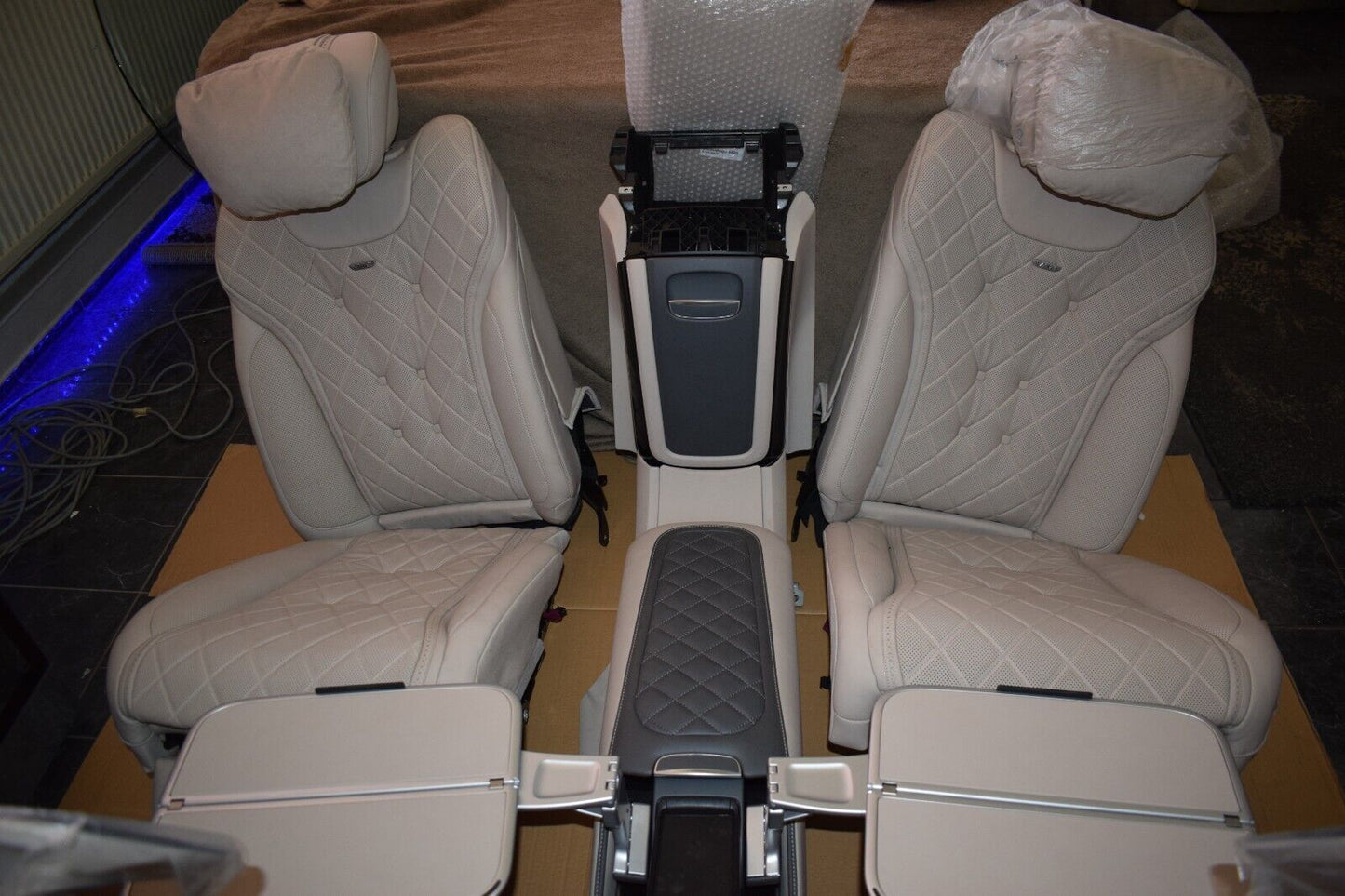 Original Mercedes S X222 Maybach Innenausstattung Sitze Tür Mittelkonsole Tische