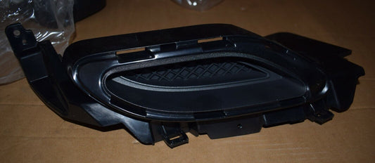 Original Mercedes Stoßfängerhalter rechts Auspuffblende a2388850601 E Coupe