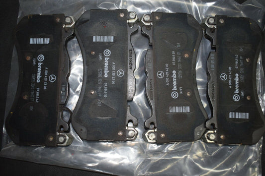 Original Mercedes Bremsbelege A0004204200 A0004204300 Belege Bremse