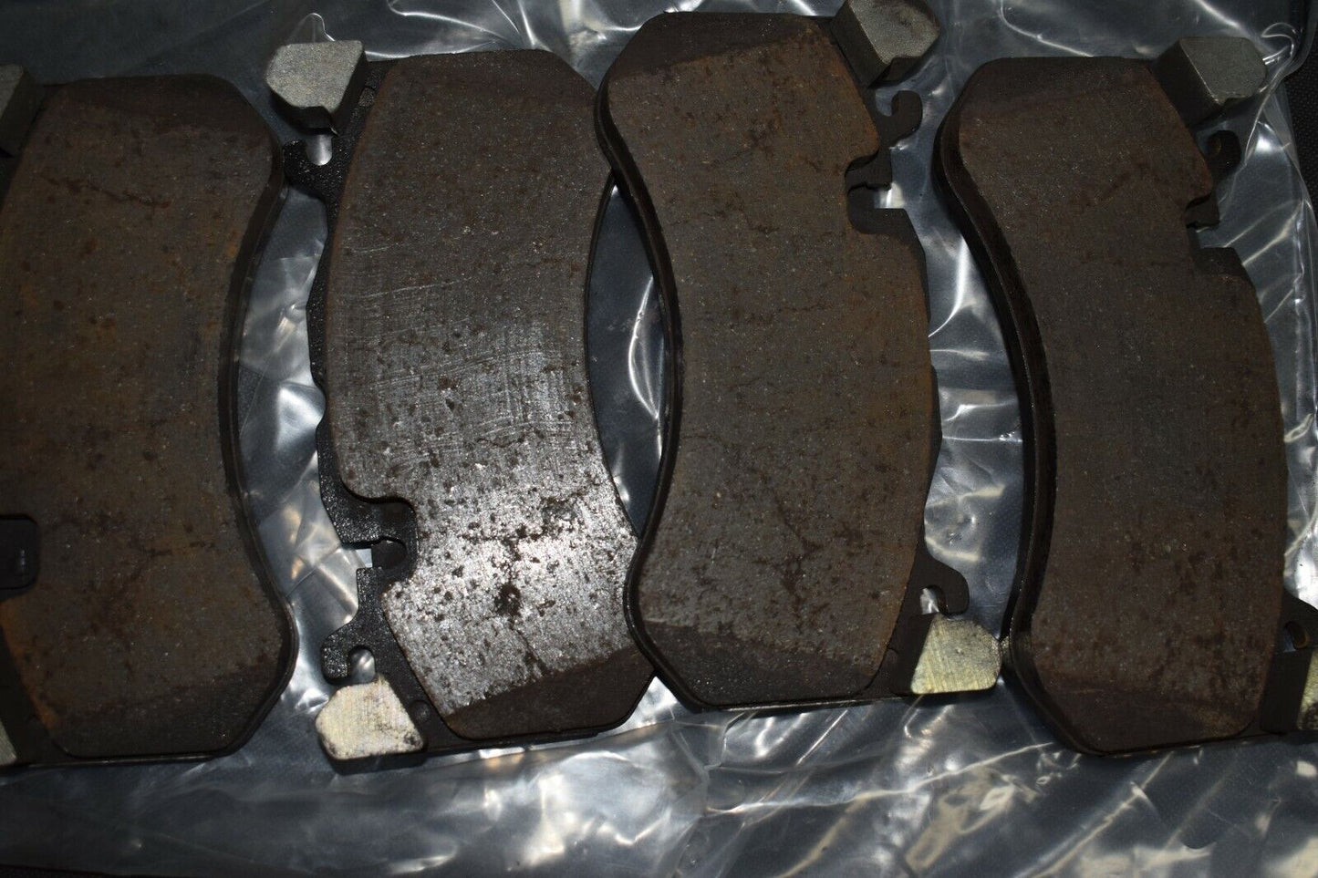 Original Mercedes Bremsbelege A0004204200 A0004204300 Belege Bremse