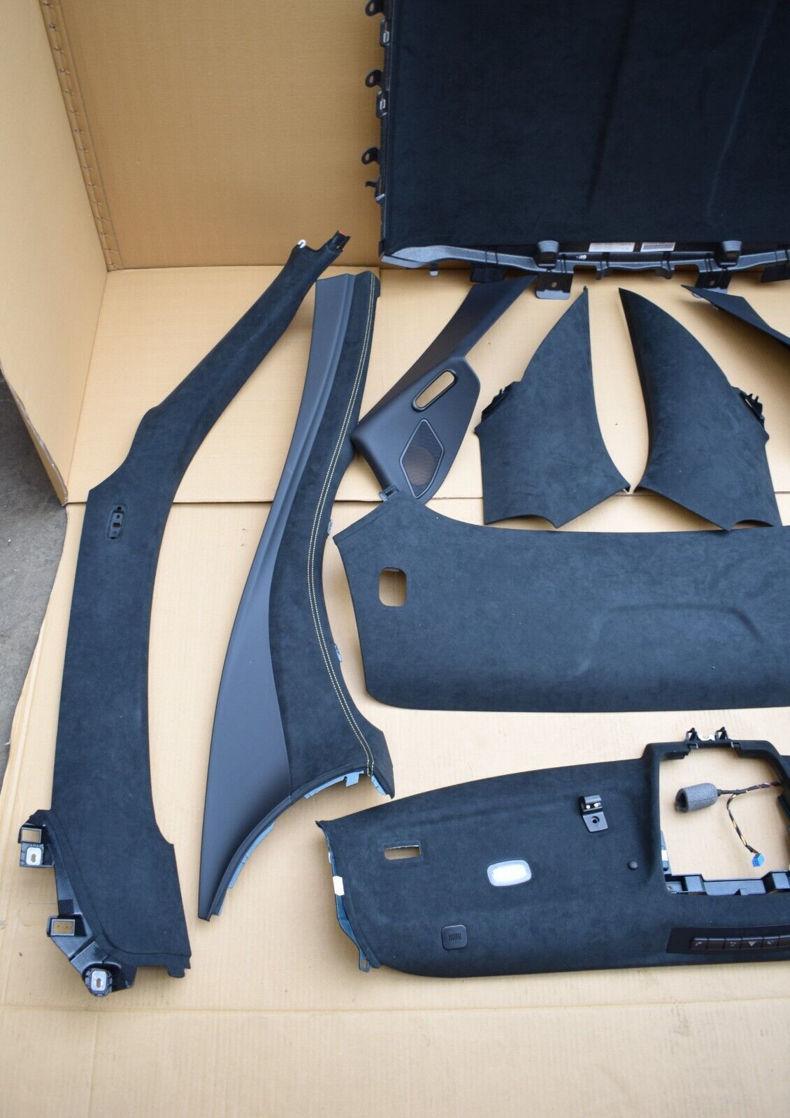 Original Mercedes c190 GT Alcantara Himmel Verkleidung A Säule Sonnenblende