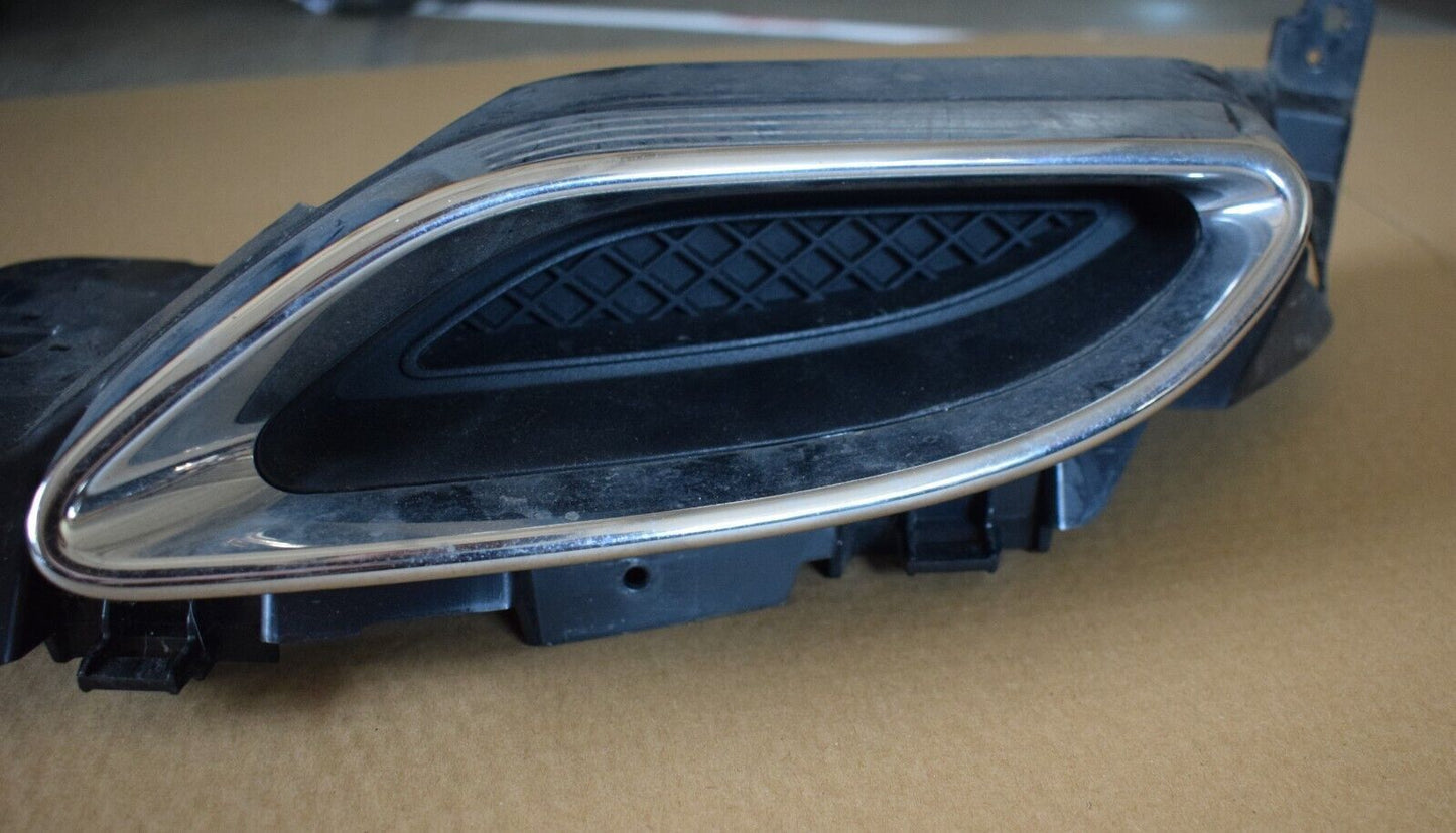 Original Mercedes E Klasse Cabrio Coupe Auspuffblende Paar rechts links w238