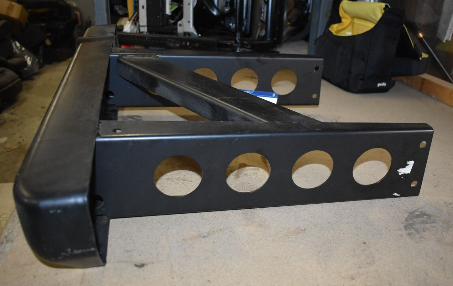 original Mercedes G Klasse w460 Stoßstange links a4615201271