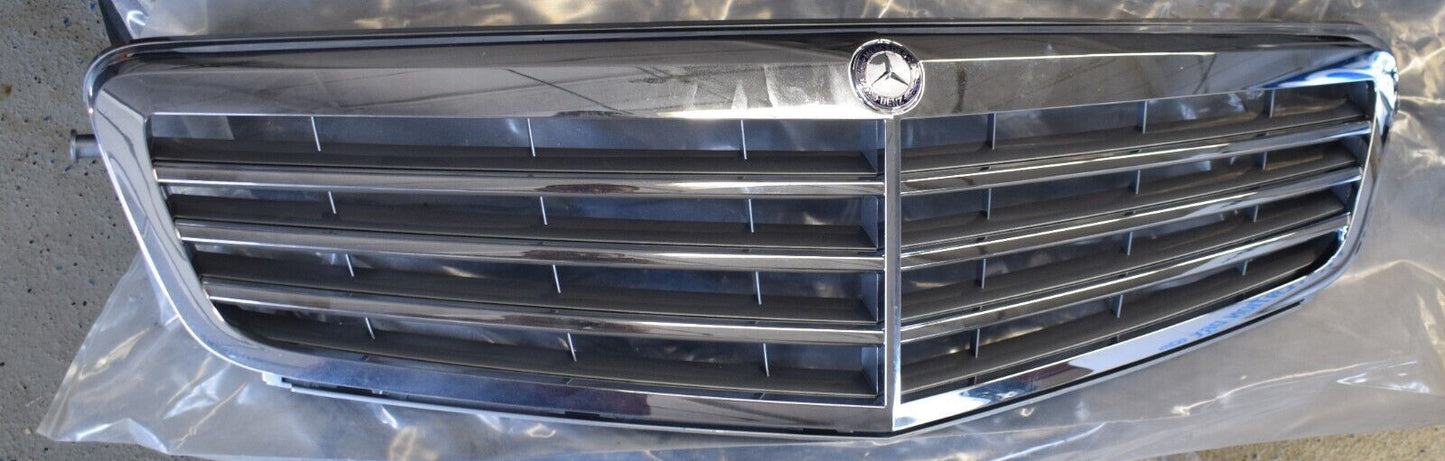 Original Mercedes w204 Kühlergrill A2048801483 C Klasse Grill