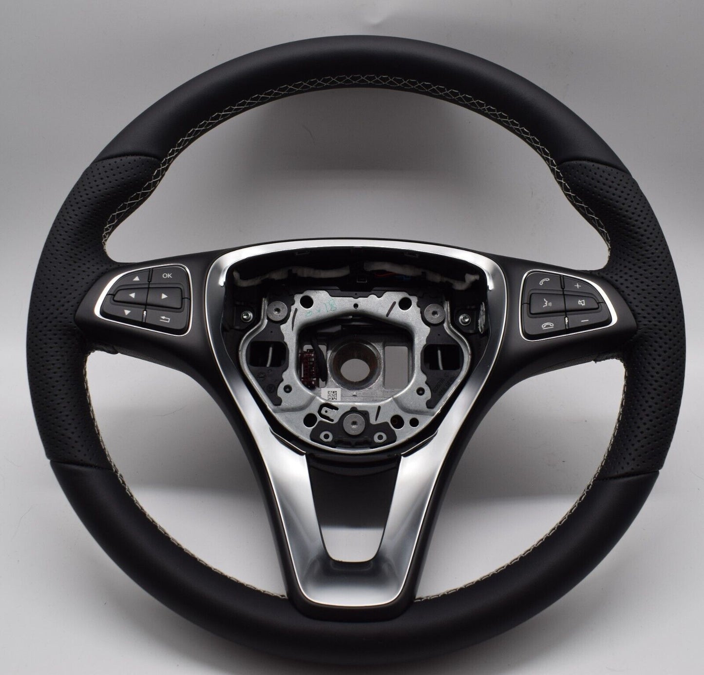 Original Mercedes CLA GLA Sportlenkrad Lederlenkrad A0004607911 Vito