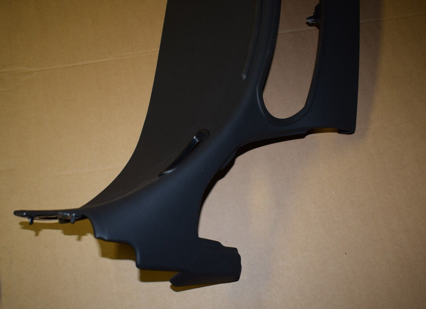 Original AMG C190 GT Abdeckung Bordkannte links Nappa Leder a1906906500