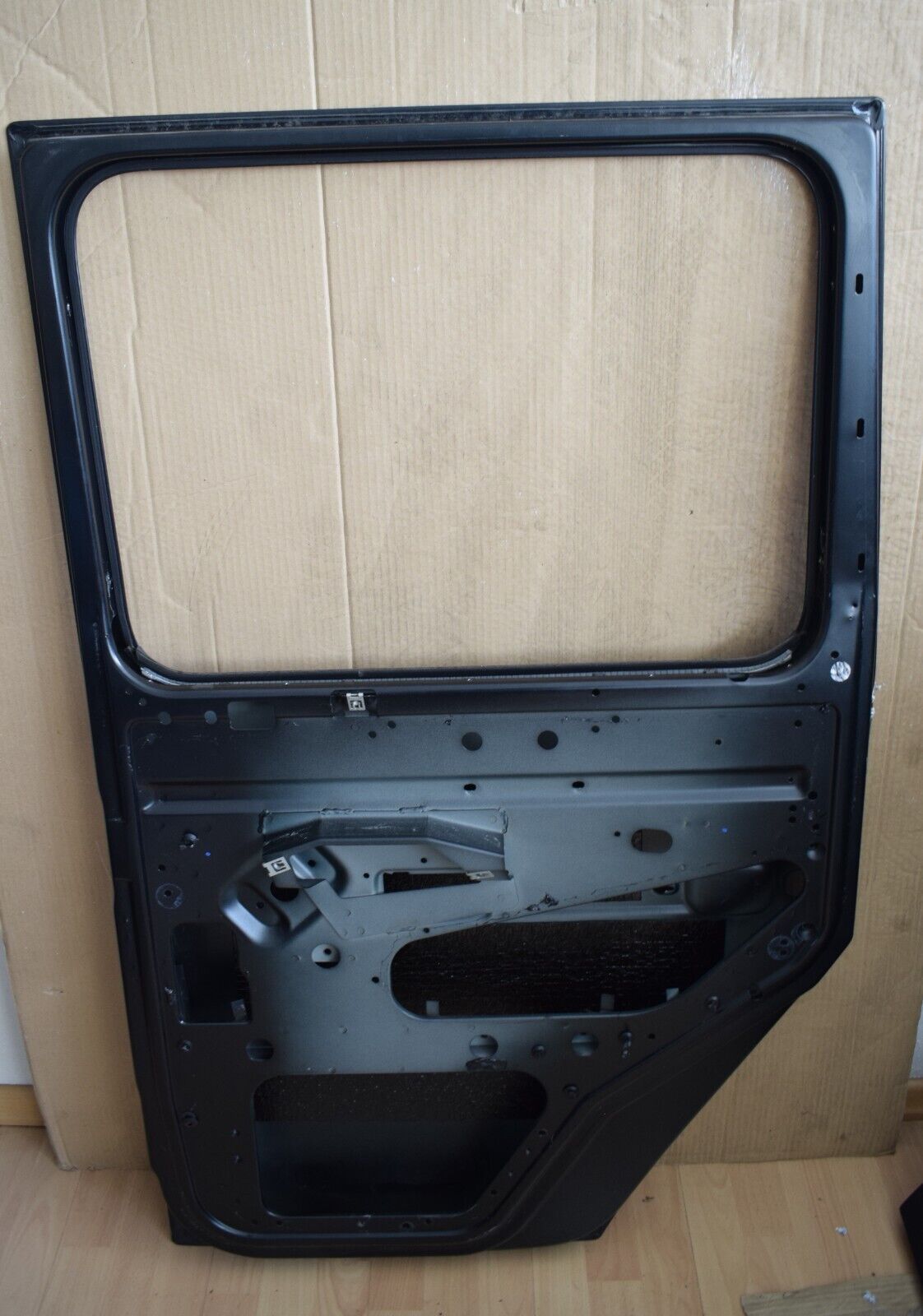 Original Mercedes G Klasse Türe door w463 G HR hinten rechts schwarz matt