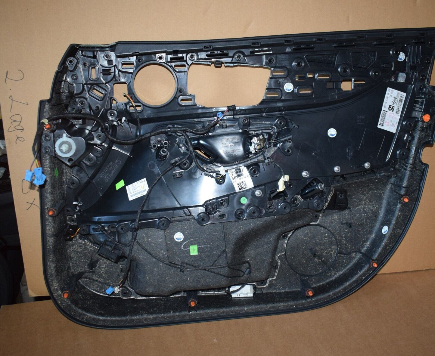 Original Mercedes E Klasse w213 Türverkleidung Türpappe vorne links