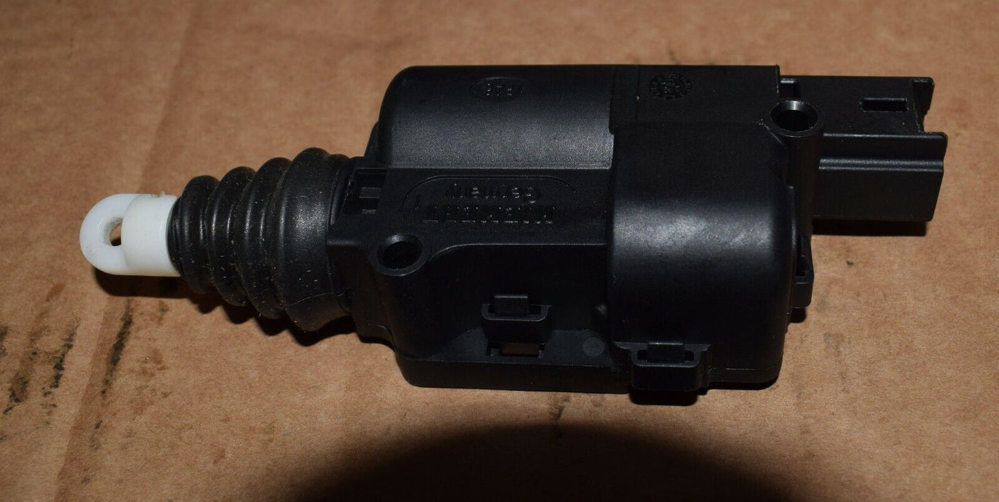 Original Mercedes w463 Türschlossantrieb hinten Hecktür a0009060804