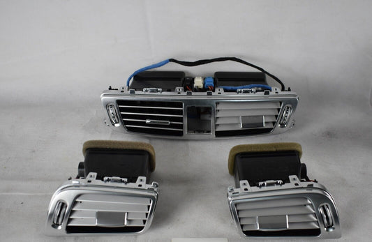 Original Mercedes CLS W218 Luftdüse links rechts Mitte Satz a2188301054