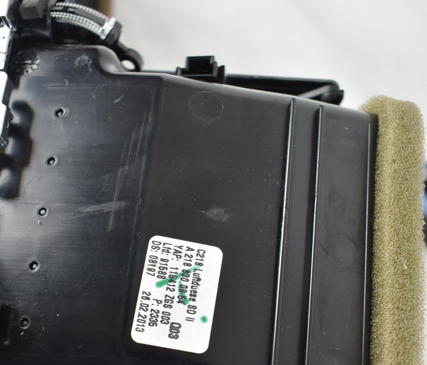 Original Mercedes CLS W218 Luftdüse links rechts Mitte Satz a2188301054