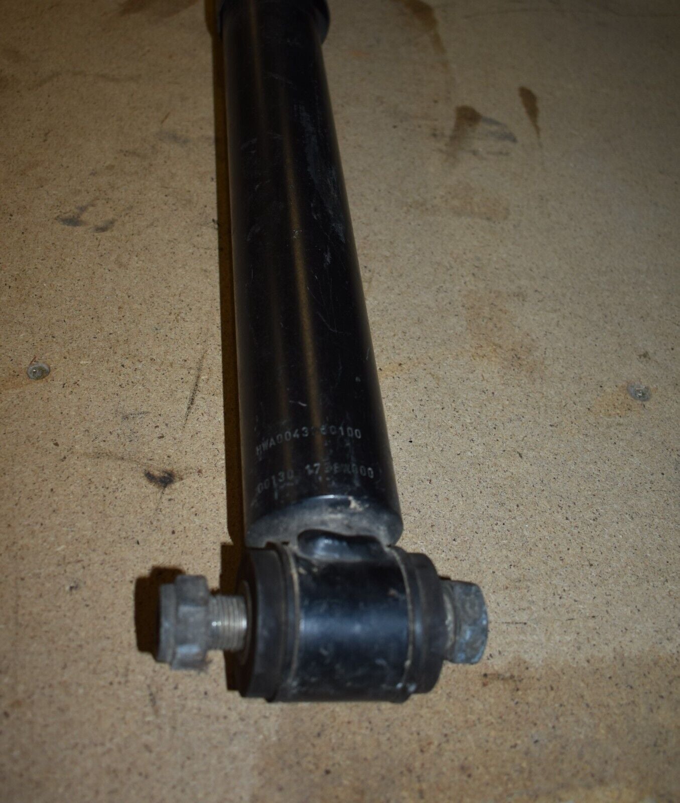 Original Mercedes G Klasse Stoßdämpfer A0043260100