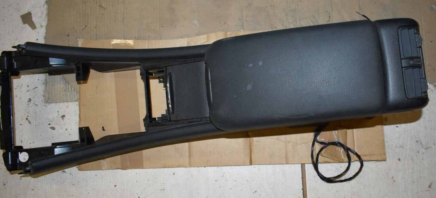 Original Mercedes Armlehne w203 C Klasse Mittelkonsole a2036807950