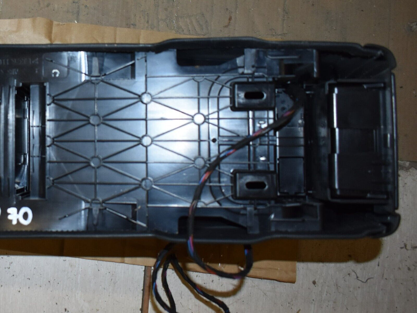 Original Mercedes Armlehne w203 C Klasse Mittelkonsole a2036807950