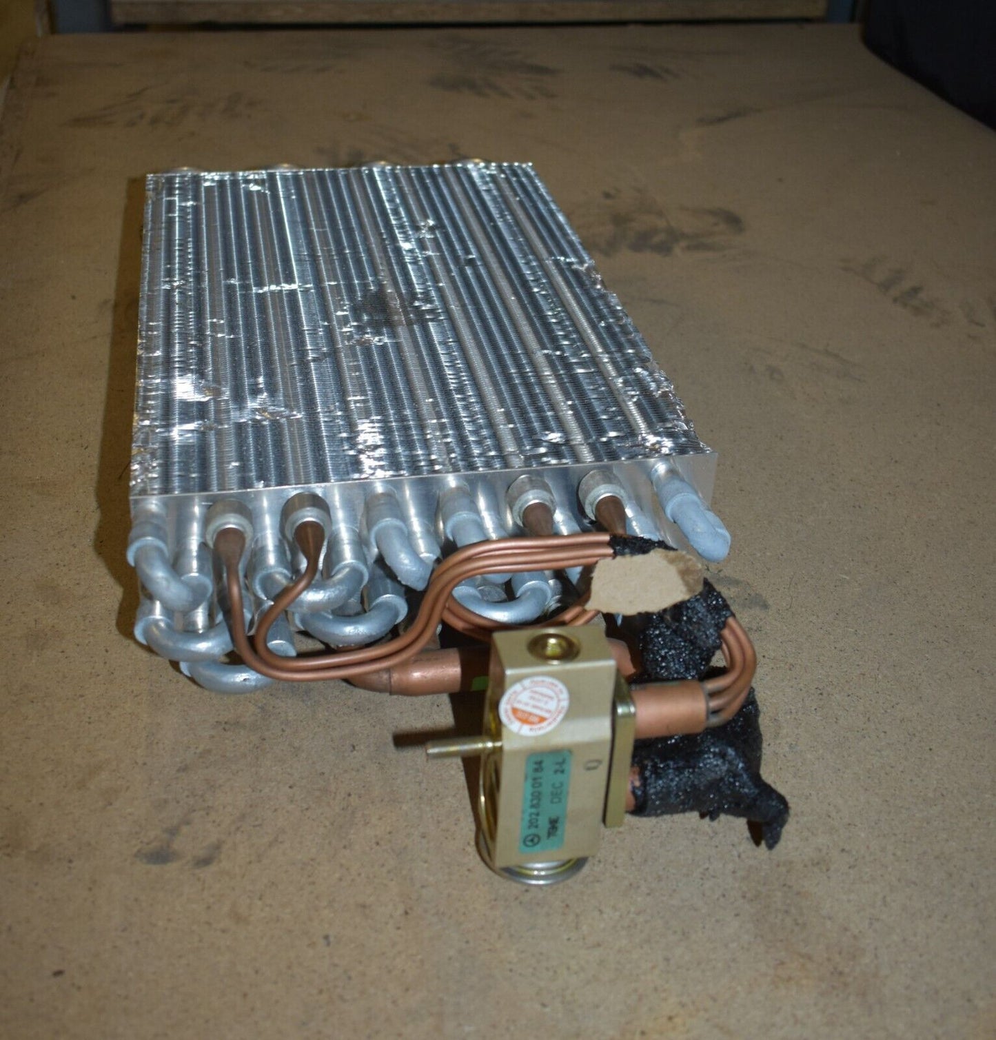 Original Mercedes G Klasse Verdampfer Expansionsventil A4638300058 A2028300184