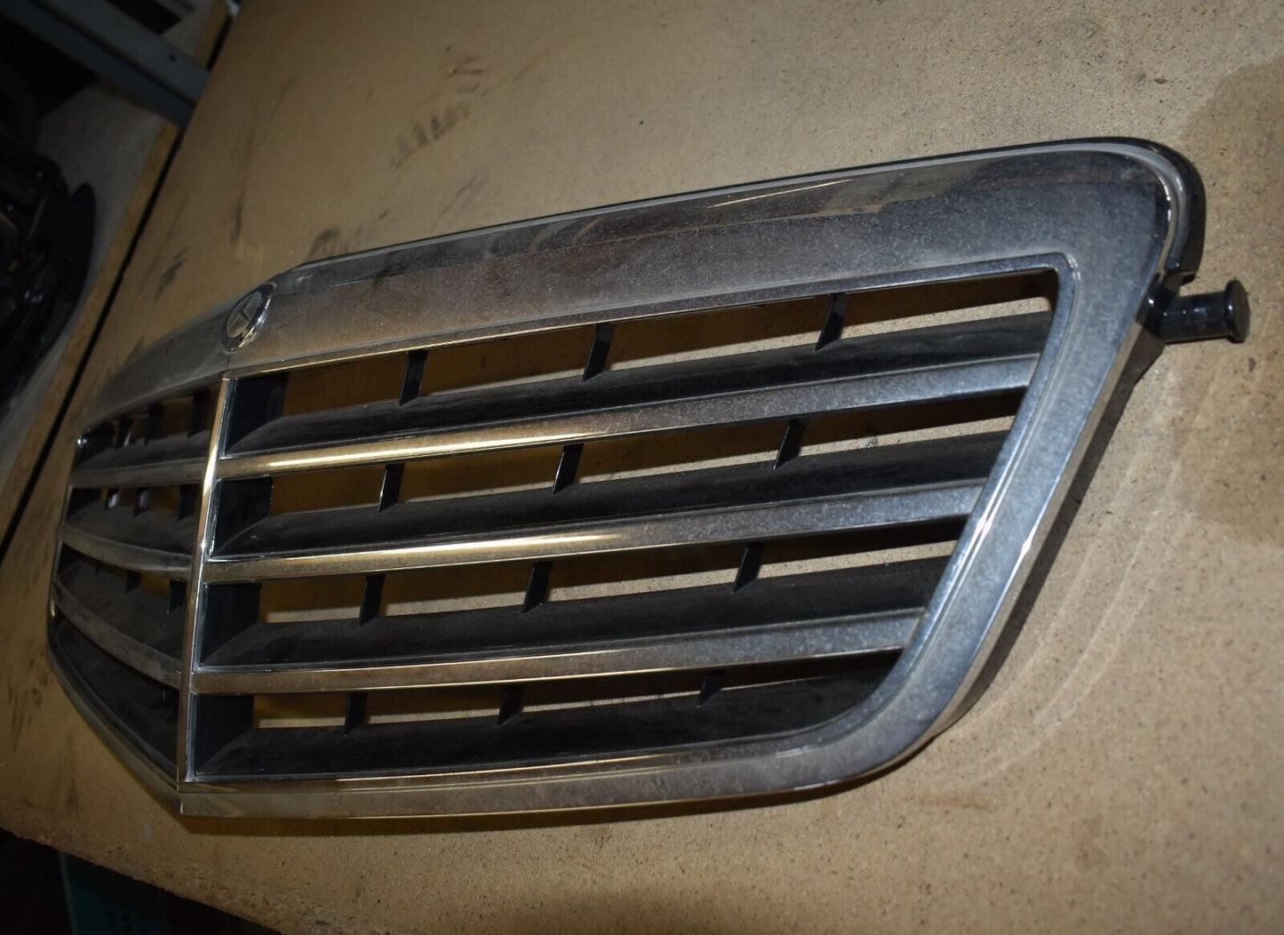 Original Mercedes Kühlergrill Grill w212 E Klasse a2128800583