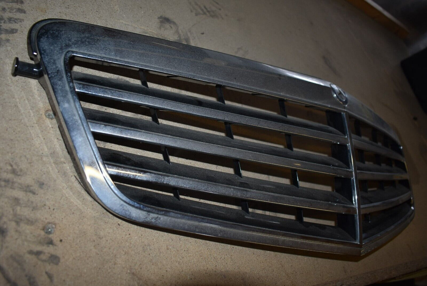 Original Mercedes Kühlergrill Grill w212 E Klasse a2128800583