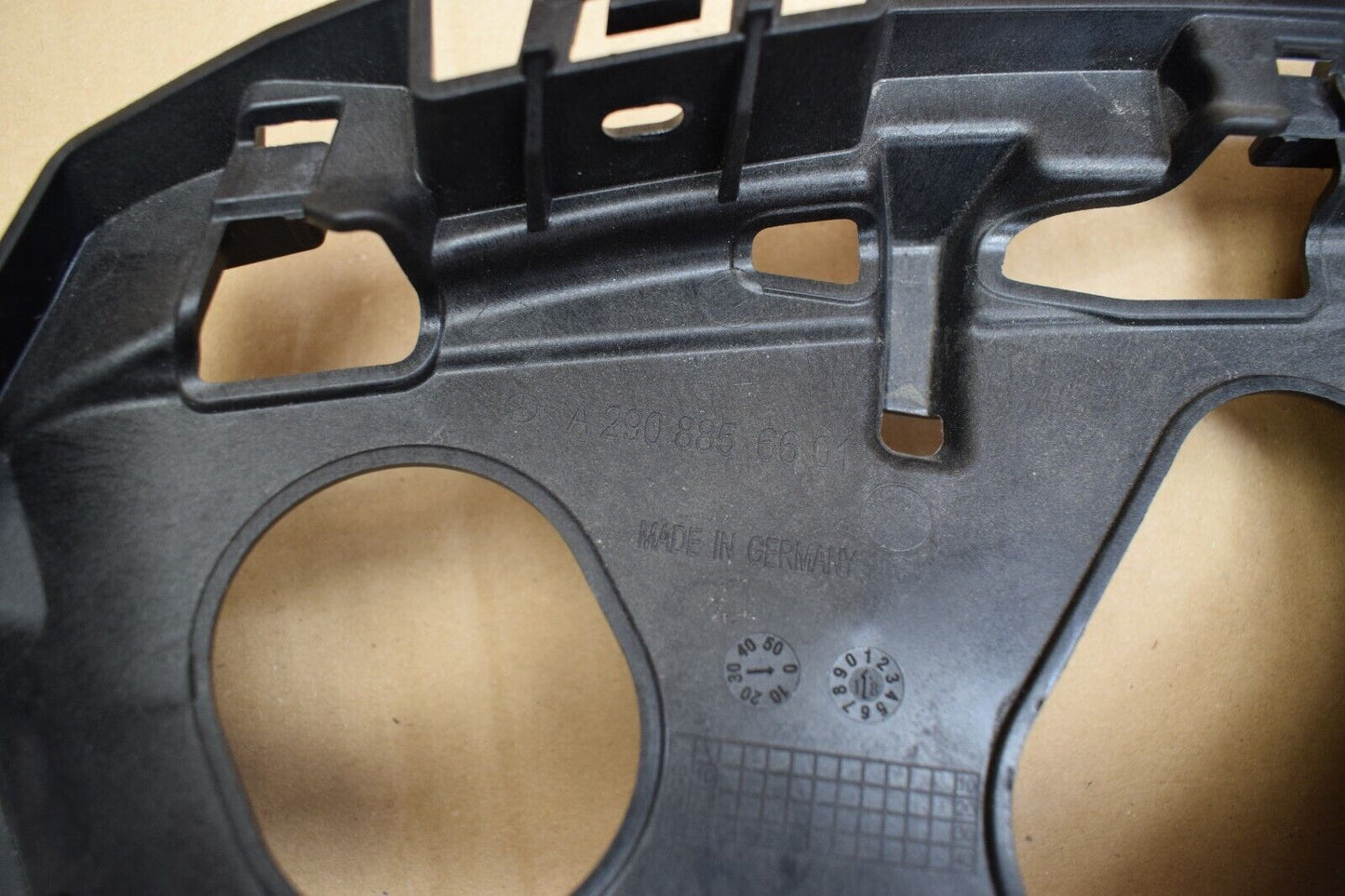 Original Mercedes GT X290 Stoßfängerhalter a2908856601