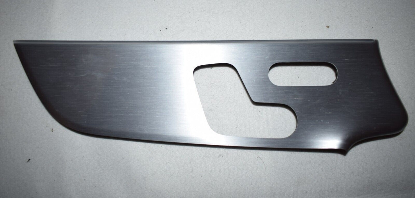 Original Mercedes w177 A Klasse CLA w118 Zierblende a1777208901 Chrom vorne link