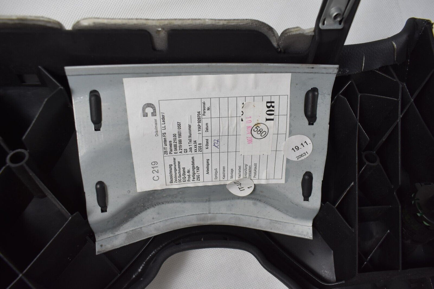 Original Mercedes C219 CLS Abdeckung Armaturenbrett unter dem Lenkrad a219680198