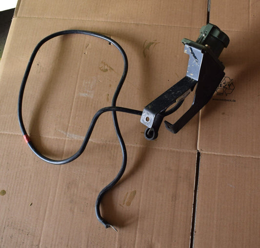 Original Mercedes G Klasse Nato Maehler & KAEGE Steckdose A4615406532