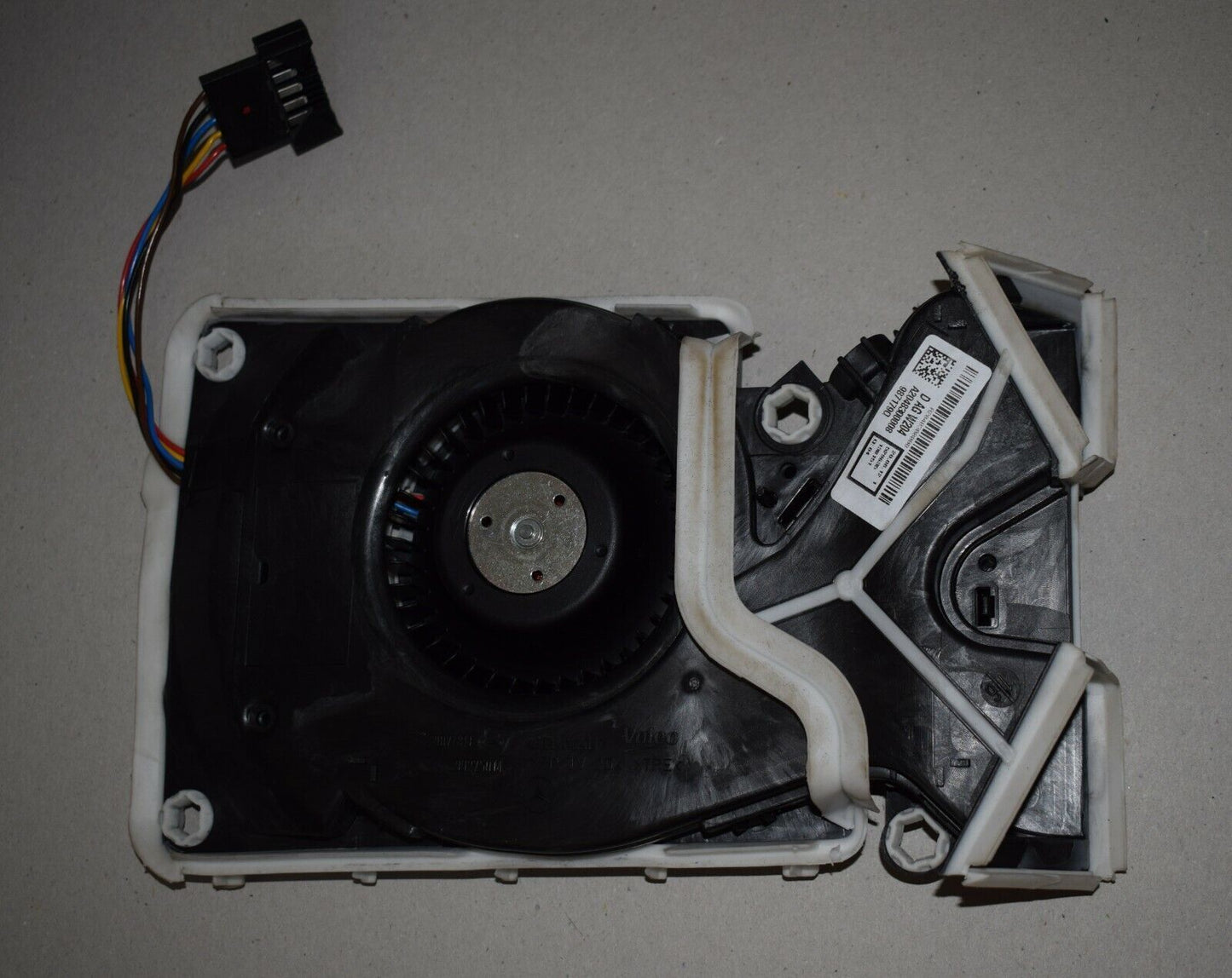 Original Mercedes E Klasse W212 w204 w218 Klima Heizung Gebläse A2048300008