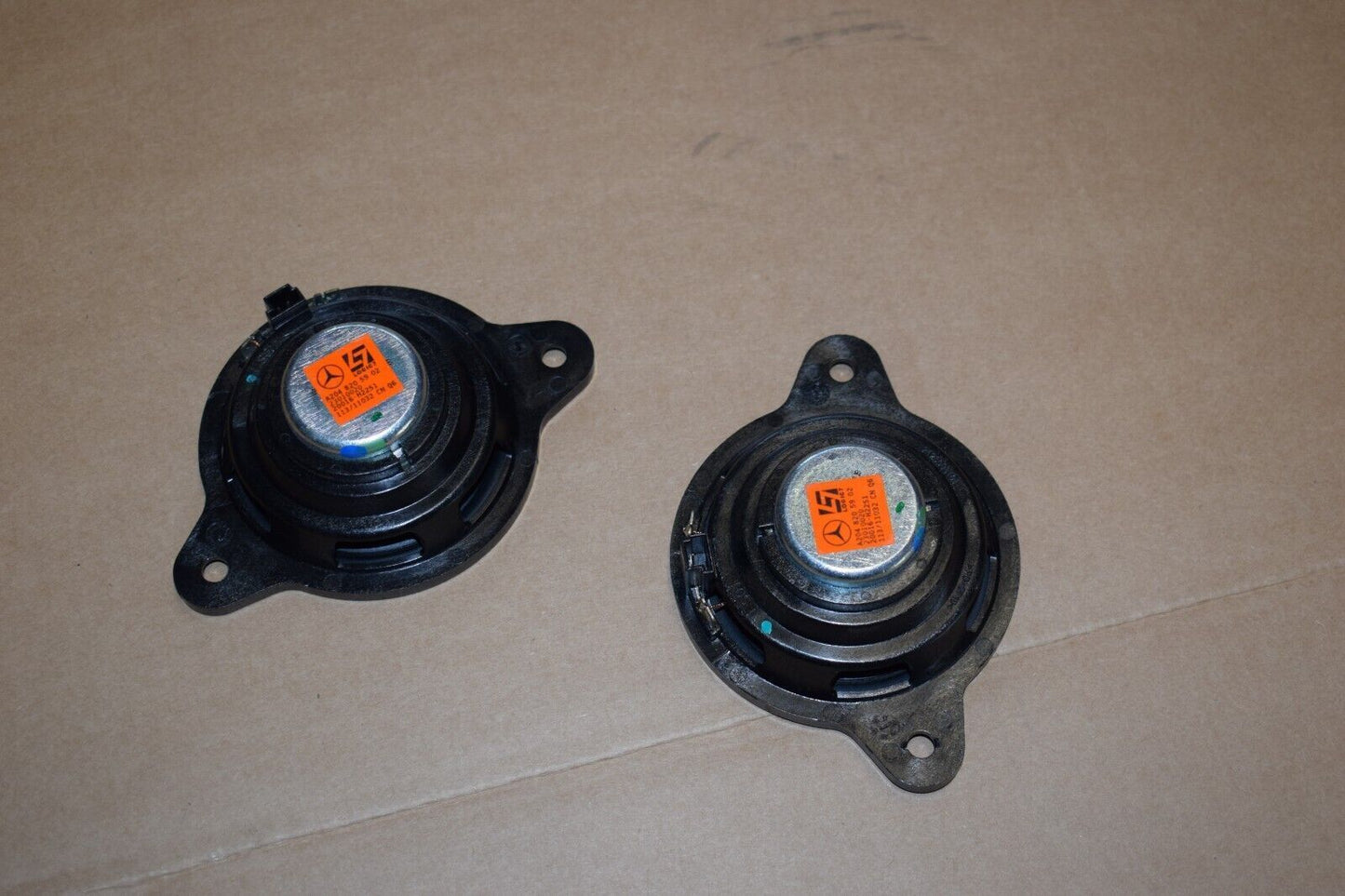 Original Mercedes Lautsprecher Paar a2048205902 E C klasse w218 CLS