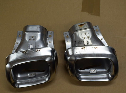 Original Mercedes w156 GLA Auspuffblenden Blende 156 a1564900127