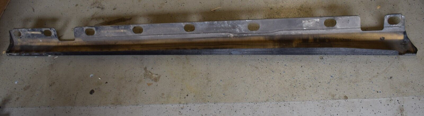Original Mercedes Seitenschweller w221 Langversion schwarz a2216900340 links