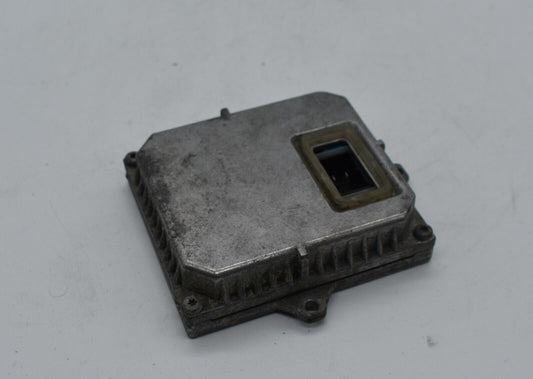 Original Hella Vorschaltgerät Scheinwerfer 1307329072