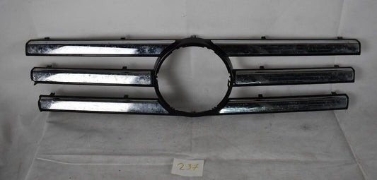 Original Mercedes G Klasse Kühlergrill a4638881215 w463 Grill