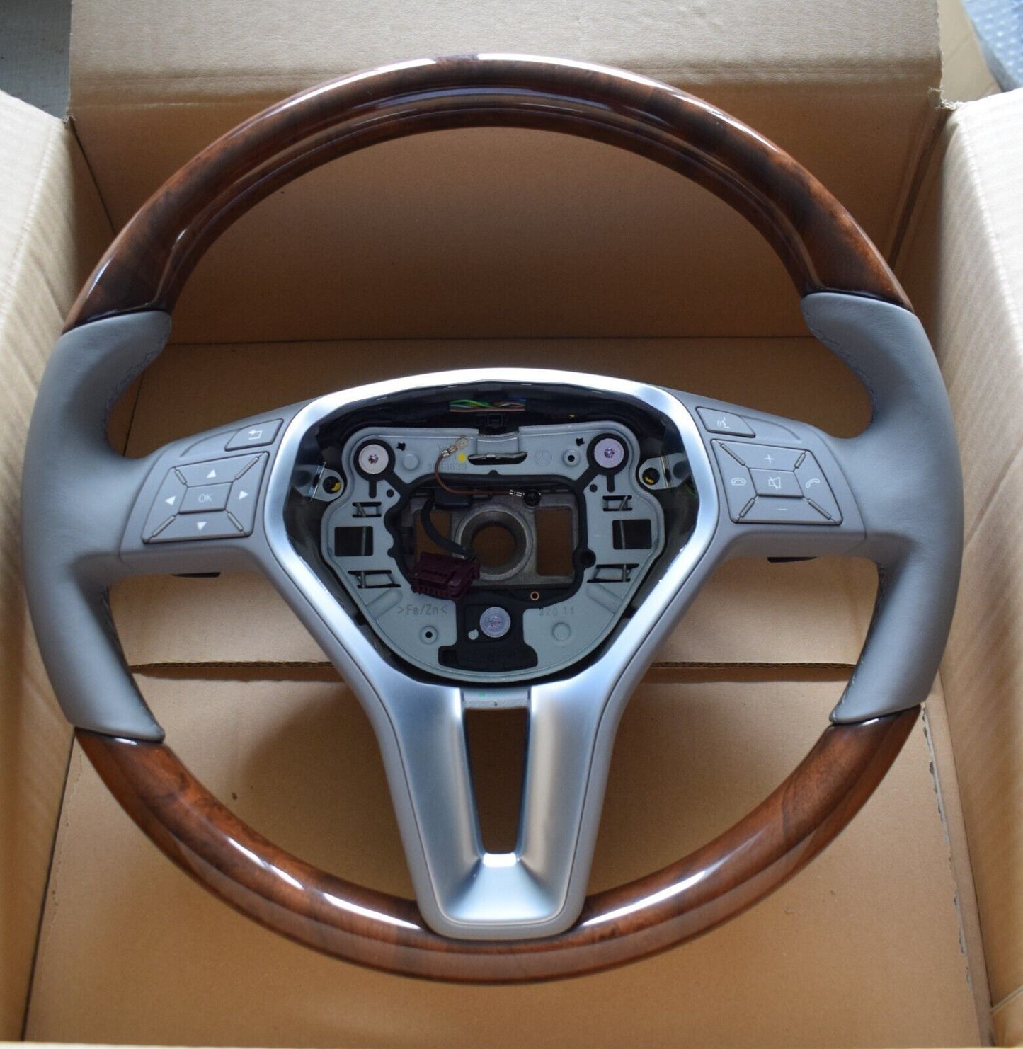 Original Mercedes C E w212 klasse x204 GLK a 2184603903 w218 CLS Lenkrad Holz