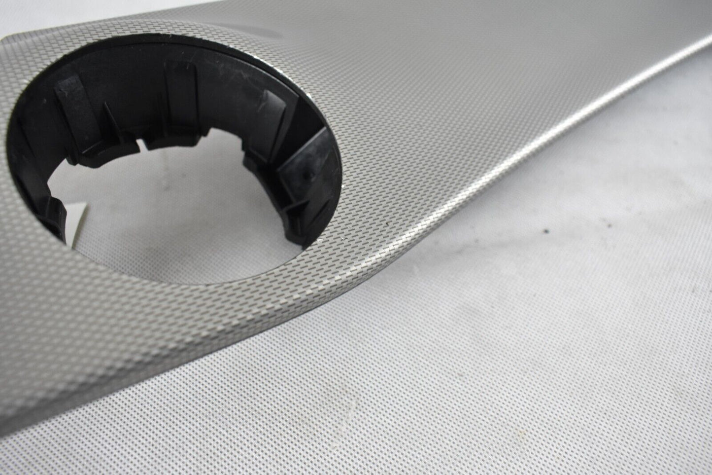 Original Mercedes w117 CLA Armaturenbrett Zierleiste a1176801901