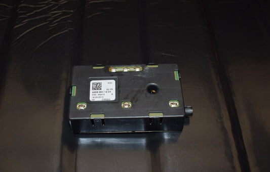 Original Mercedes Antennenverstärker A2059051205 G Klasse w463