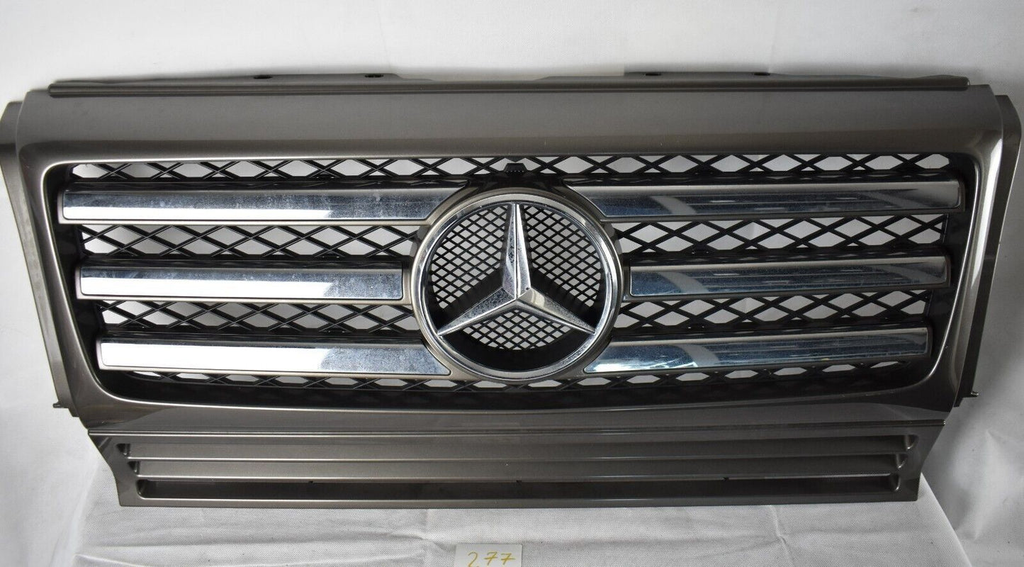Original Mercedes G Klasse Kühlergrill a4638880223 w463 Grill