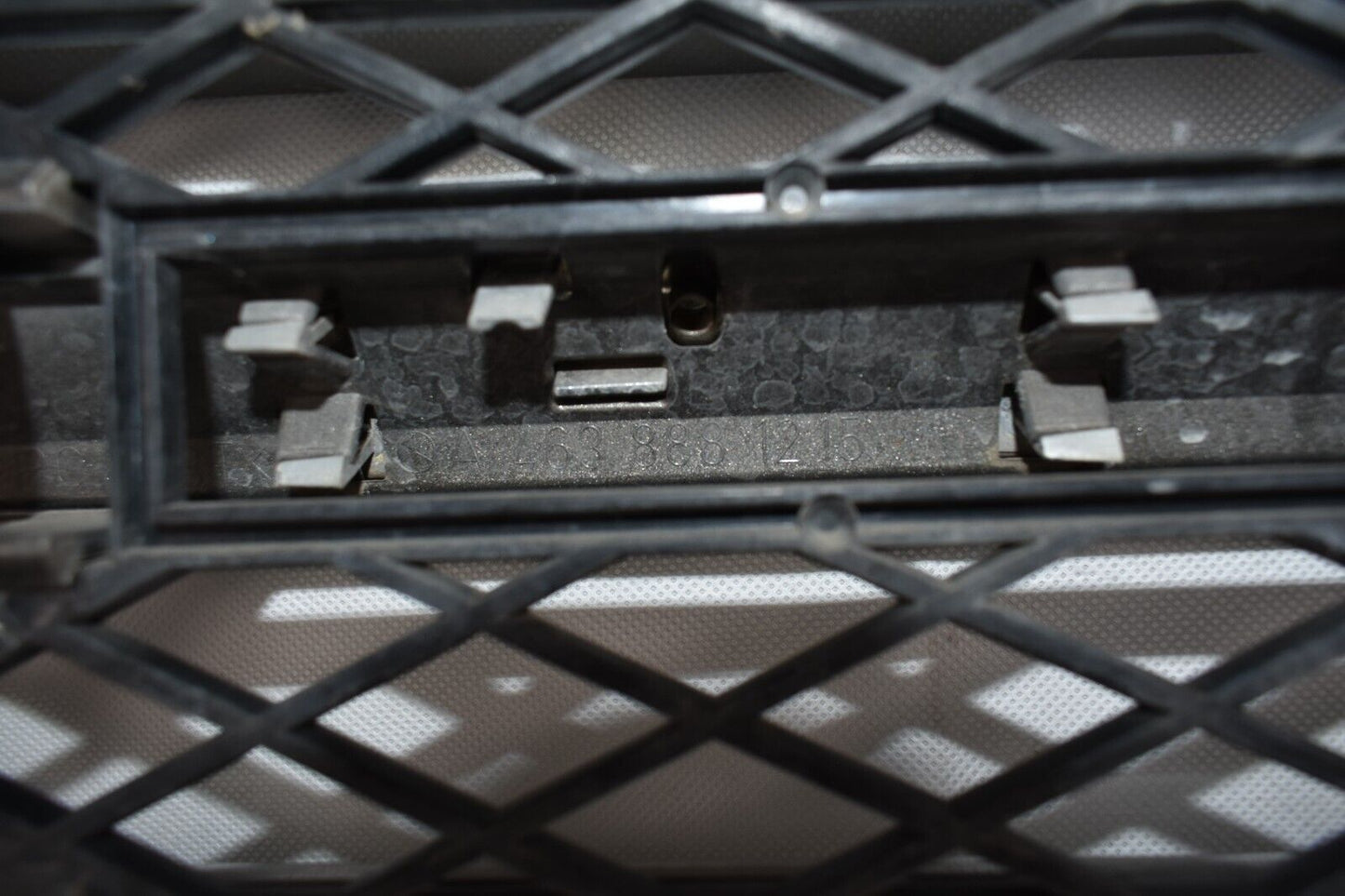 Original Mercedes G Klasse Kühlergrill a4638880223 w463 Grill