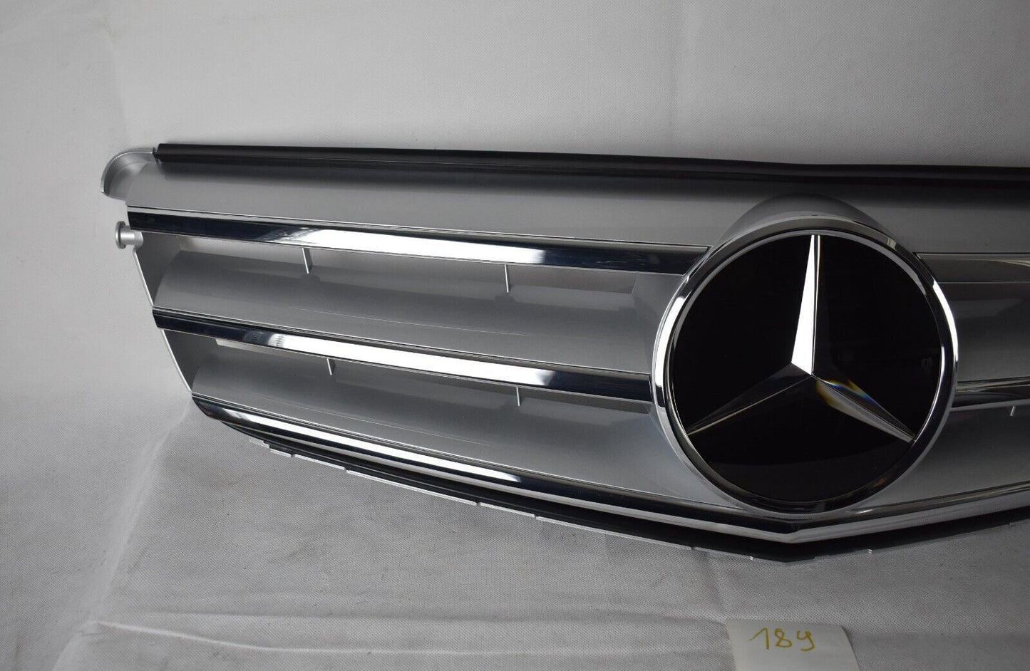Original Mercedes Kühlergrill Grill w205 C Klasse a2048801923