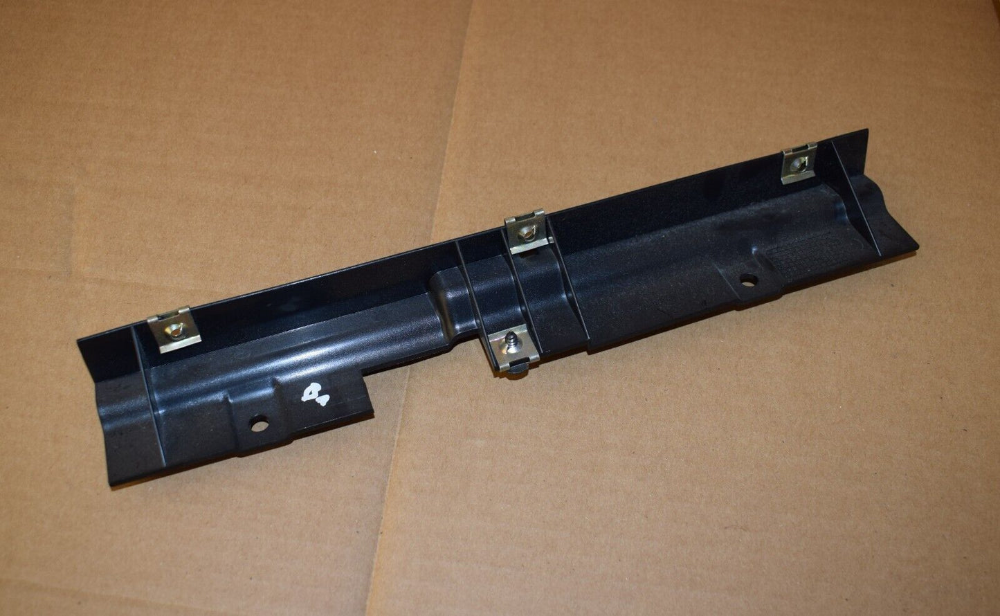 Original Mercedes G Klasse Oldtimer Armaturenbrett Abdeckung a4636800608