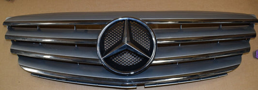 Original Mercedes W169 A Klasse Kühlergrill Silber
