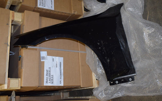 Original Mercedes w222 S650 S klasse Kotflügel links Obsidianschwarz Maybach