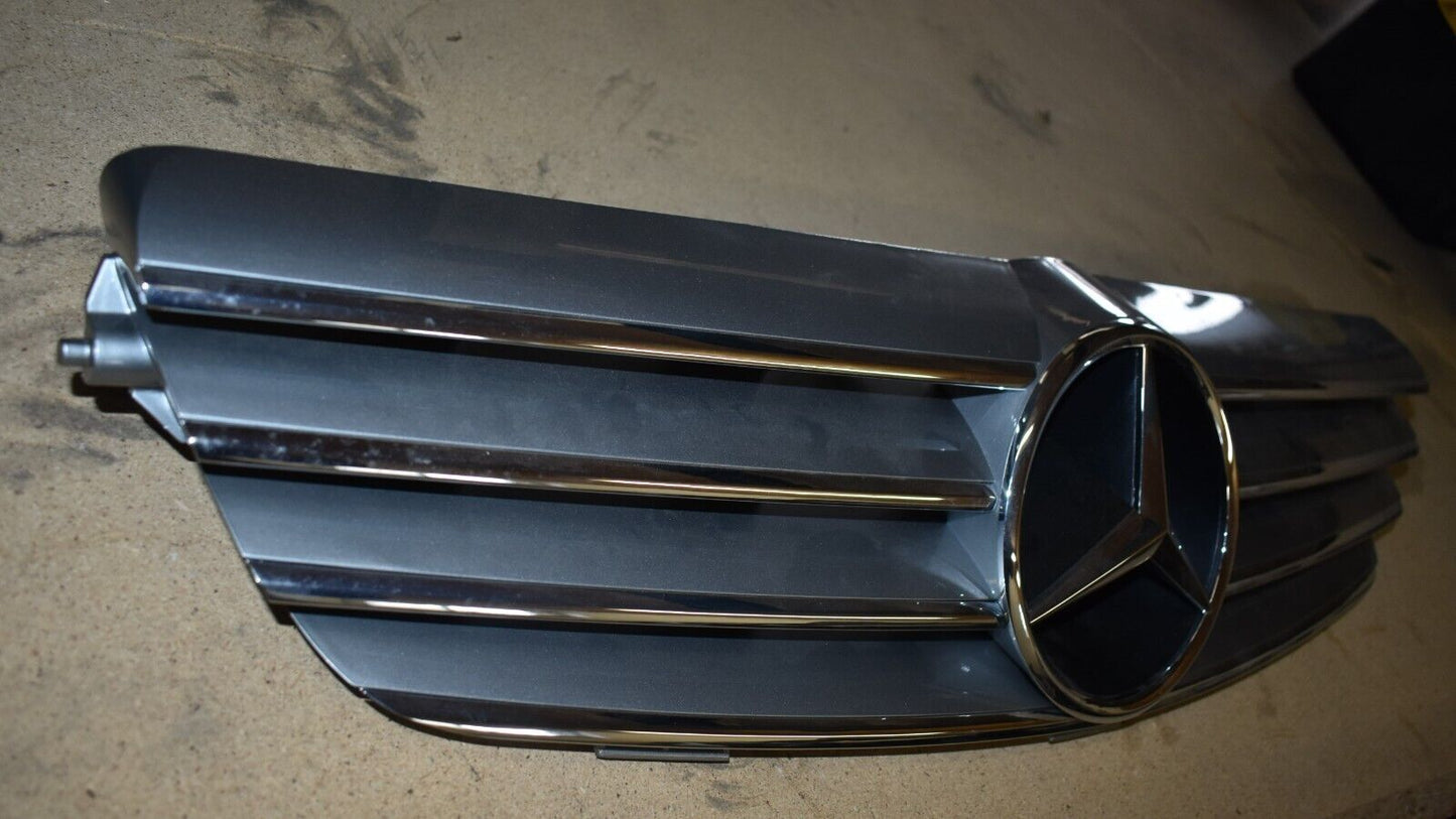 Original Mercedes Kühlergrill Grill w209 CLK a2098800023