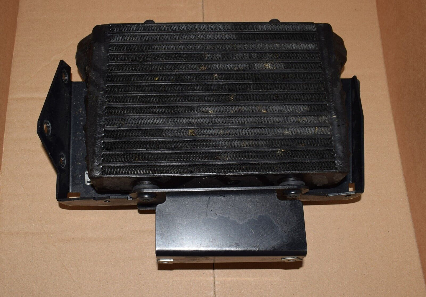 Original Mercedes w463 G Klasse Luft Öl Kühler a4635010100