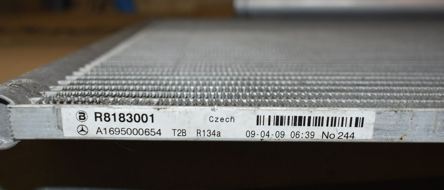 Original Mercedes w169 Klimakondensator A Klasse a1695000654