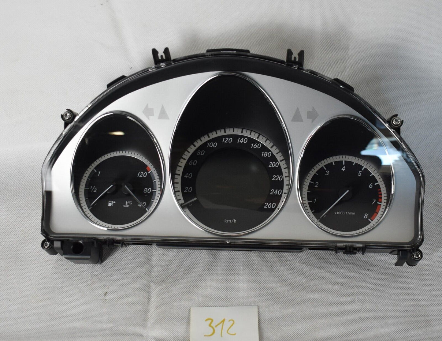 Original Kombiinstrument Tacho w204 C Klasse a2049005800 m272 m276 Benzin